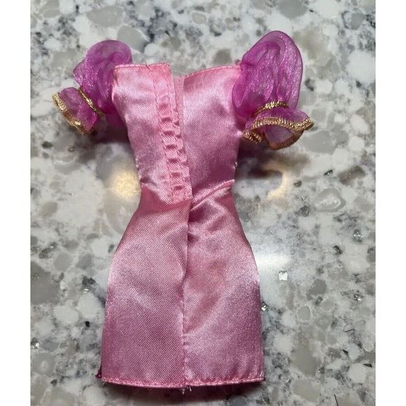 Barbie-Corinne-Doll‎ 3-Three-Musketeers Short-mini Dress ONly~ gold/pink clothes - Picture 2 of 3